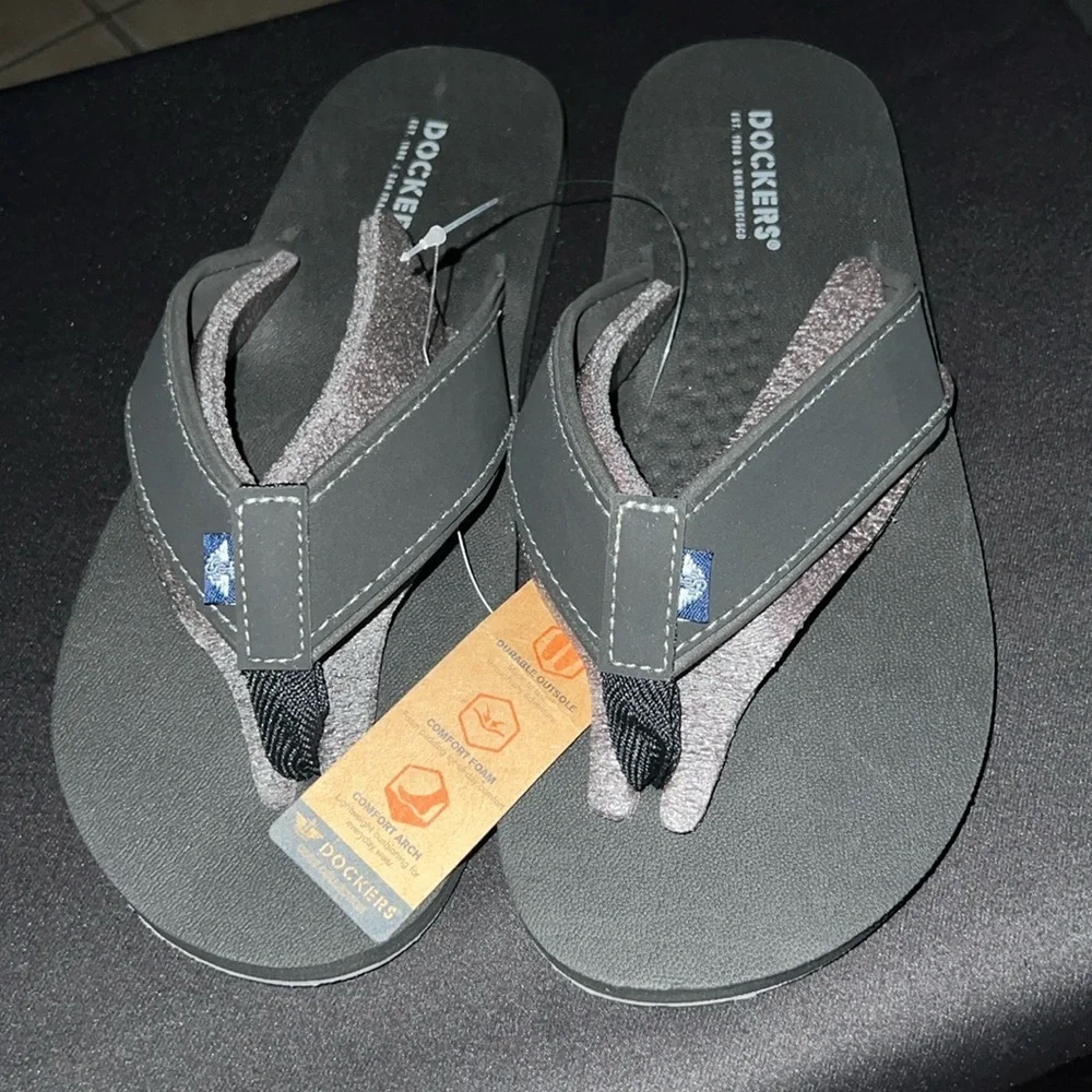 Dockers® Men's Flip Flop Sandals